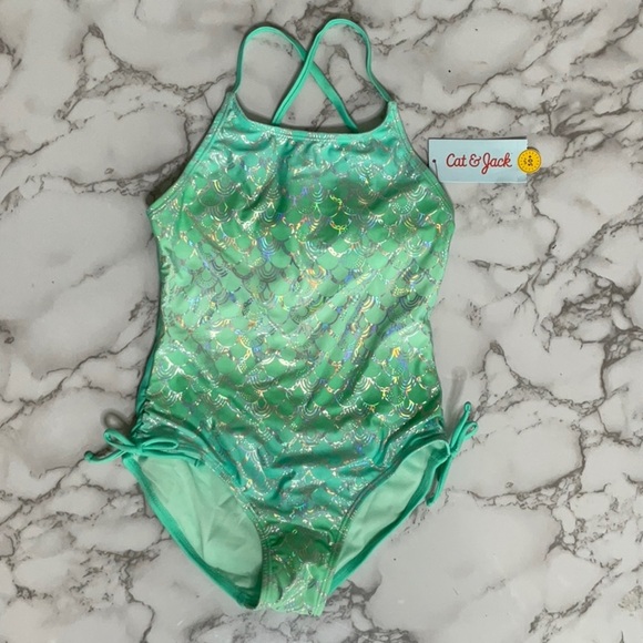 Cat & Jack Graphic Blue One Piece
Swimsuit Size M (8) - Picture 1 of 13